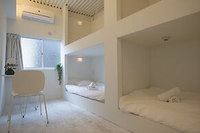 HIPPO Hostel & Cafe Bar