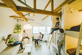 HIPPO Hostel & Cafe Bar