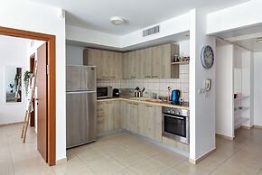 Laguna Water Front 1