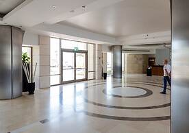 Laguna Water Front 1