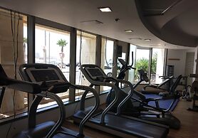 Laguna Water Front 1