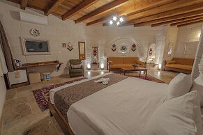 Zara Cave Hotel +10