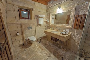 Zara Cave Hotel +10