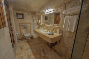 Zara Cave Hotel +10