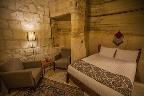 Zara Cave Hotel +10