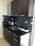 New Cozy Suite W Garden 300M From Beach