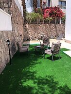 New Cozy Suite W Garden 300M From Beach