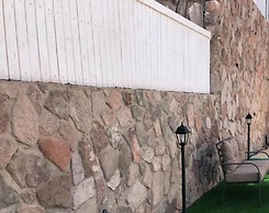 New Cozy Suite W Garden 300M From Beach