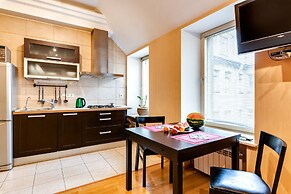 RentalSPb on Kirochnaya