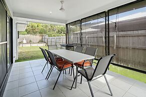 Whitsundays Paradise by the Port