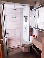 Sanya Sea View Holiday Apartment