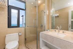 Sanya Sea View Holiday Apartment
