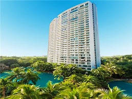 Sanya Sea View Holiday Apartment