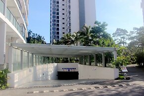 Sanya Sea View Holiday Apartment