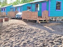 Sina PJ Beach Fales and Surf