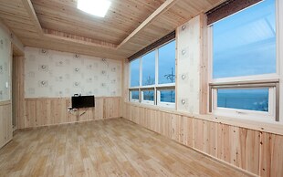 Sunrise Yeodaji Pension