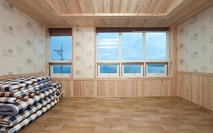 Sunrise Yeodaji Pension