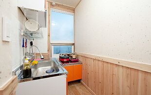 Sunrise Yeodaji Pension