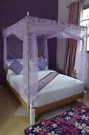 Dalma Zambarau Lodge