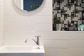 AirTLV Comfortable 3 BDRM in Old North