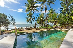 Oceans Edge Beach House At Oak Beach