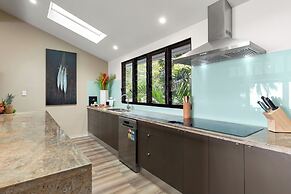 Oceans Edge Beach House At Oak Beach