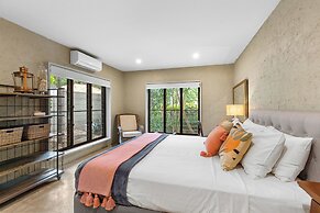 Oceans Edge Beach House At Oak Beach