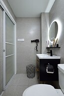 Newly Renovated 1BDR Apt Old Shanghai