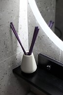 Newly Renovated 1BDR Apt Old Shanghai