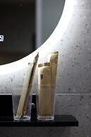 Newly Renovated 1BDR Apt Old Shanghai