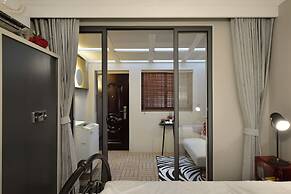 Newly Renovated 1BDR Apt Old Shanghai