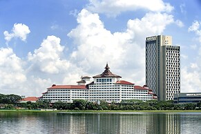 Sedona Hotel Inya Wing