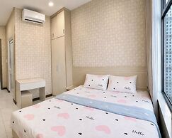 HQH Sea View Apartment