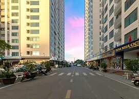 HQH Sea View Apartment