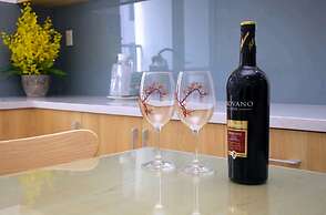 HQH Sea View Apartment