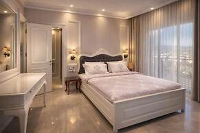 Lion Park Suites & Residence Hotel