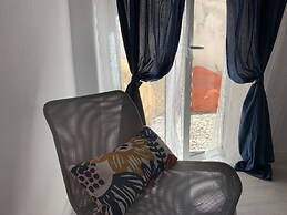 Santo Amaro Guest House