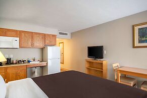 Suburban Studios I-80 Grand Island
