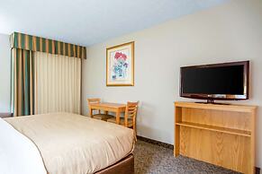 Suburban Studios I-80 Grand Island