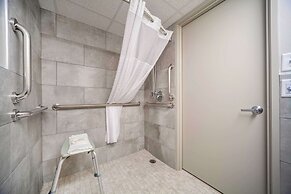 Suburban Studios I-80 Grand Island