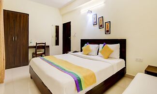 Itsy Hotels Royal Monarch