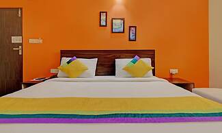 Itsy Hotels Royal Monarch