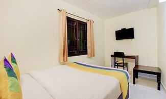 Itsy Hotels Royal Monarch