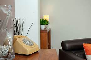 Lakeside view - Manchester townhouse