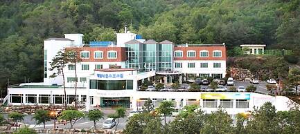 Palgongsan Youth Hostel