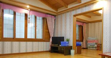 Palgongsan Youth Hostel