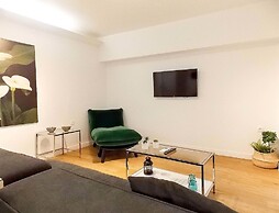 Plaka Hidden Jewel - Acropolis