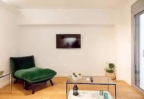 Plaka Hidden Jewel - Acropolis