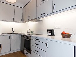 Plaka Hidden Jewel - Acropolis