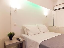 Plaka Hidden Jewel - Acropolis